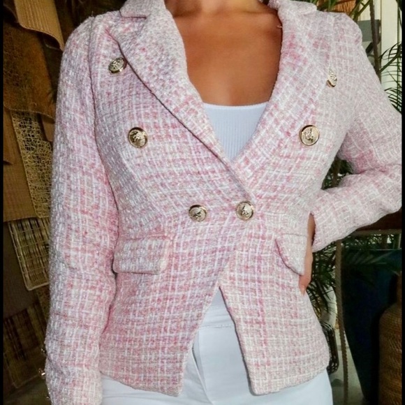 IT’S HERE!!! 🛍 PINK TWEED BLAZER - Picture 2 of 14